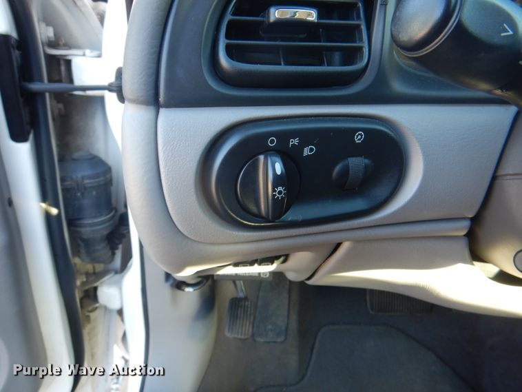 image for item DL0146 2002 Ford Taurus