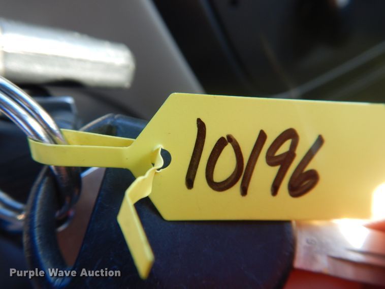 image for item DL0146 2002 Ford Taurus