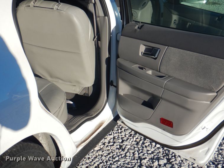 image for item DL0146 2002 Ford Taurus