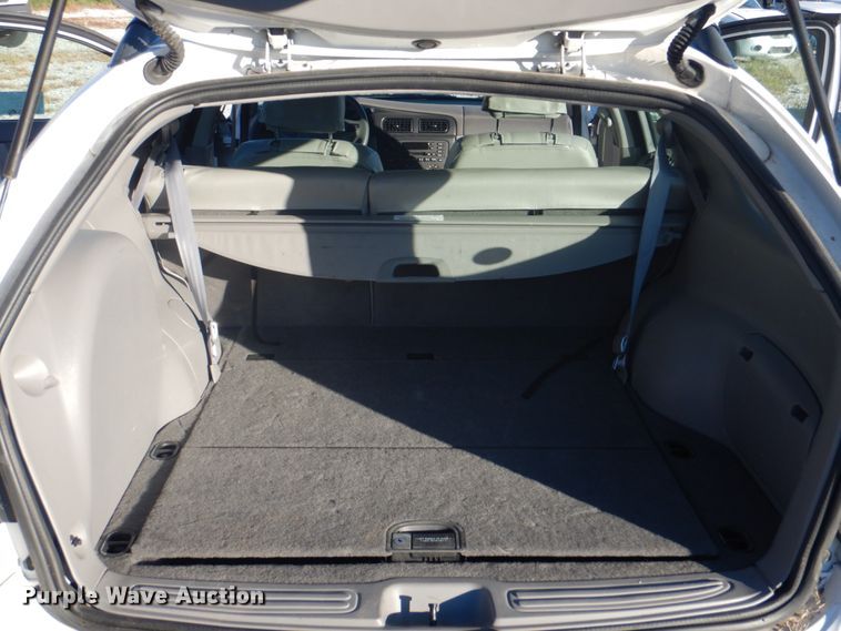 image for item DL0146 2002 Ford Taurus