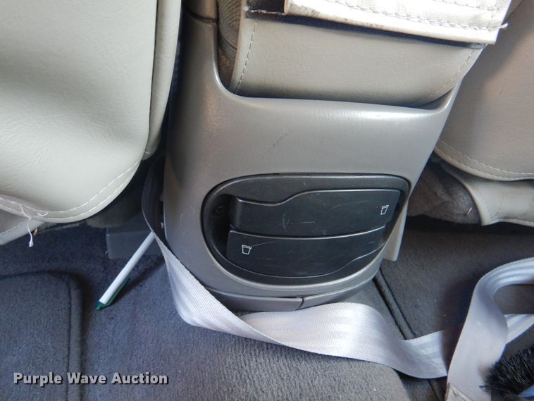 image for item DL0146 2002 Ford Taurus