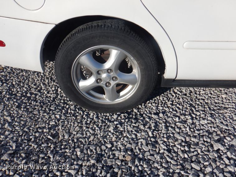 image for item DL0146 2002 Ford Taurus