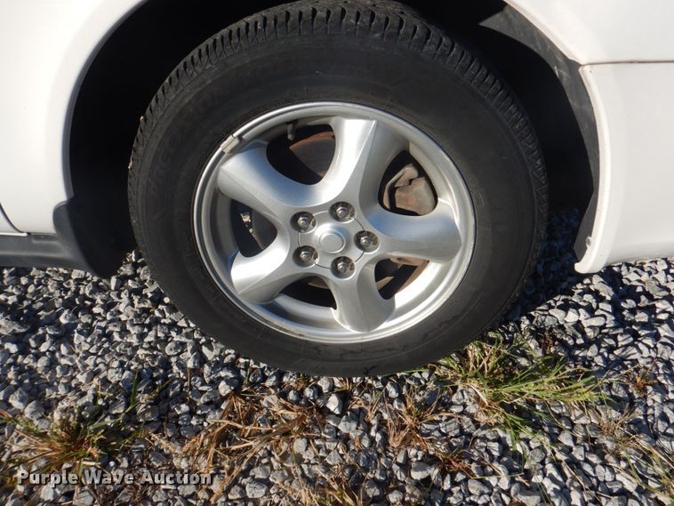 image for item DL0146 2002 Ford Taurus