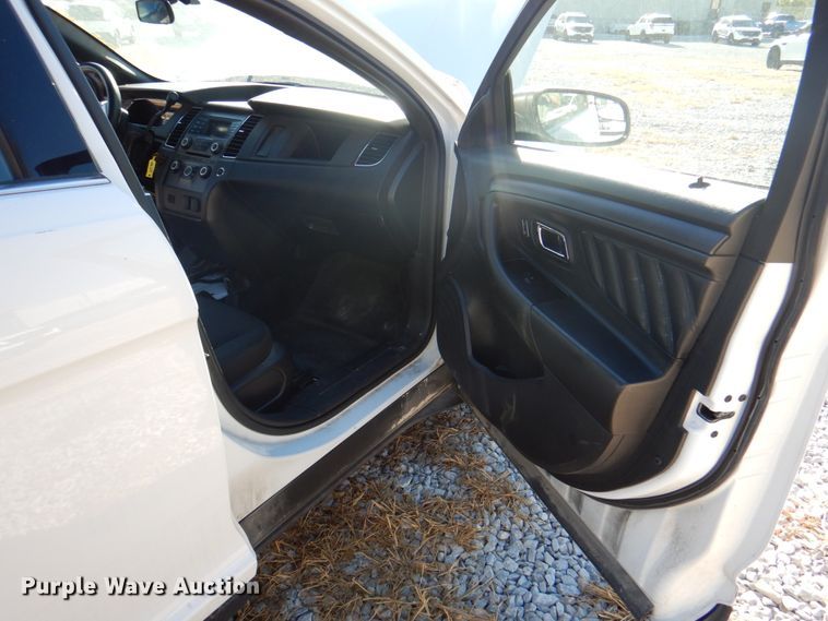 image for item DL0152 2015 Ford Taurus Police Interceptor