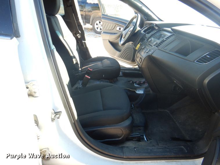 image for item DL0153 2015 Ford Taurus Police Interceptor