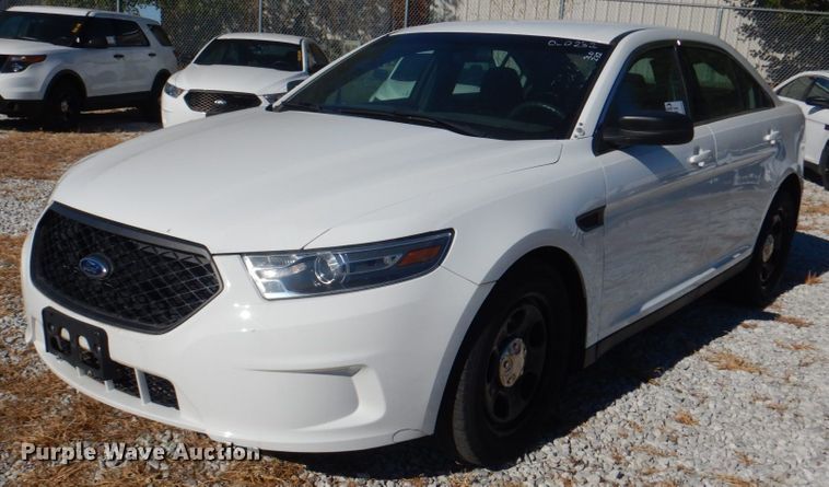 image for item DL0154 2014 Ford Taurus Police Interceptor