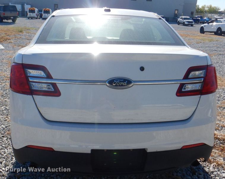 image for item DL0154 2014 Ford Taurus Police Interceptor