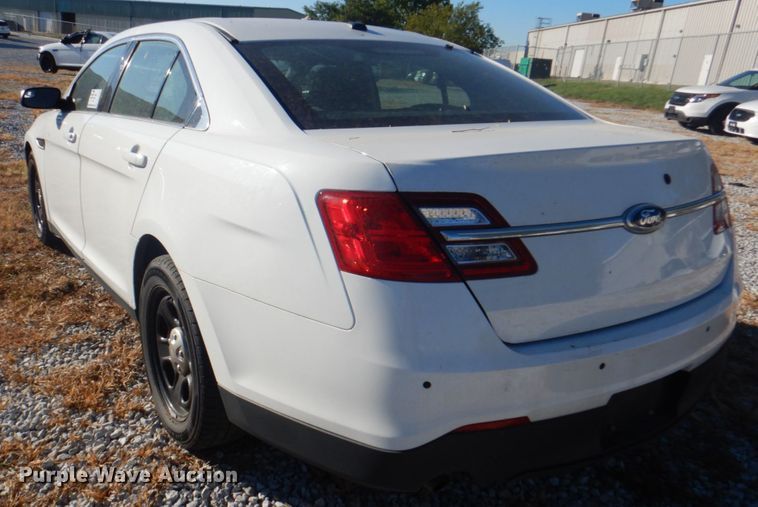 image for item DL0156 2015 Ford Taurus Police Interceptor