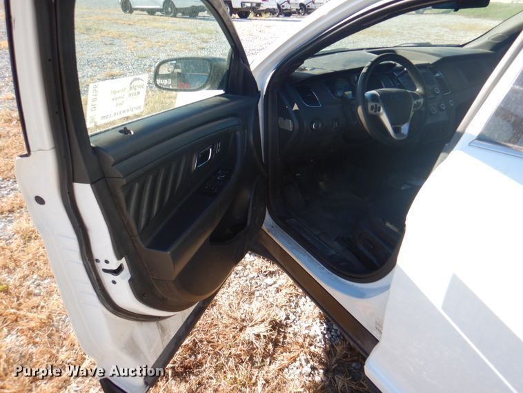 image for item DL0156 2015 Ford Taurus Police Interceptor