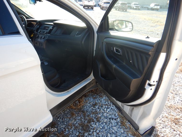 image for item DL0156 2015 Ford Taurus Police Interceptor