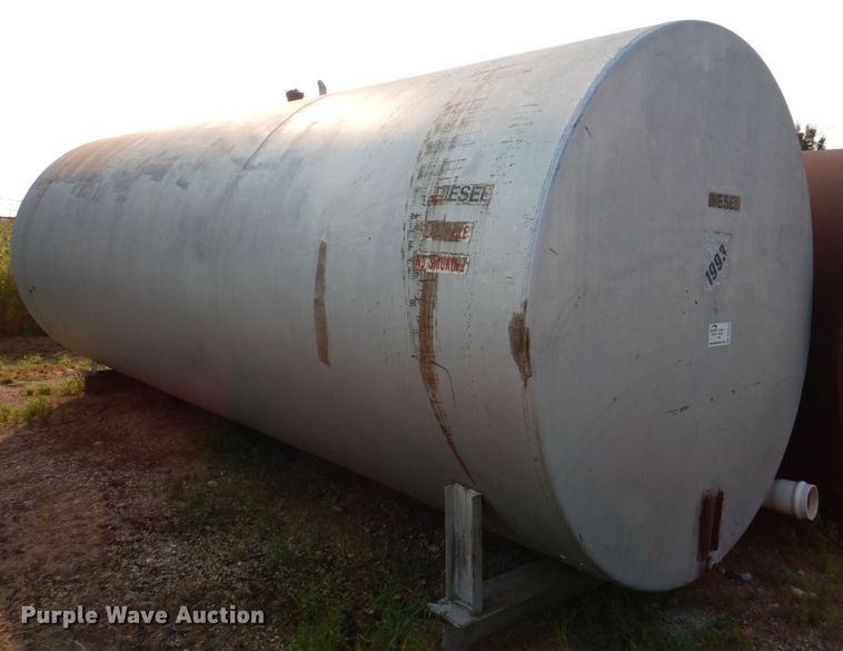 image for item DL0575 Steel fuel tank