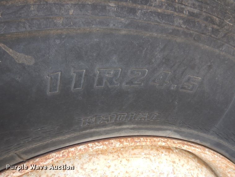 image for item DL0577 1979 Peterbilt 389-S19  semi truck