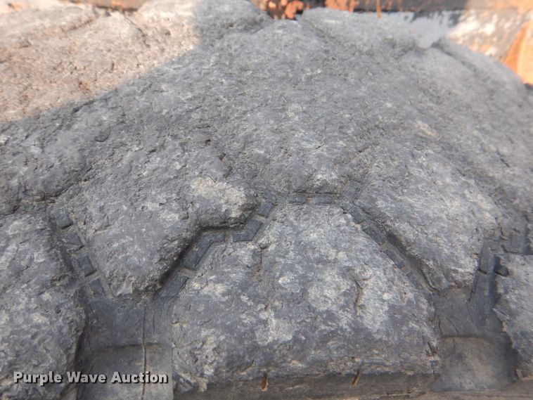 image for item DL0577 1979 Peterbilt 389-S19  semi truck