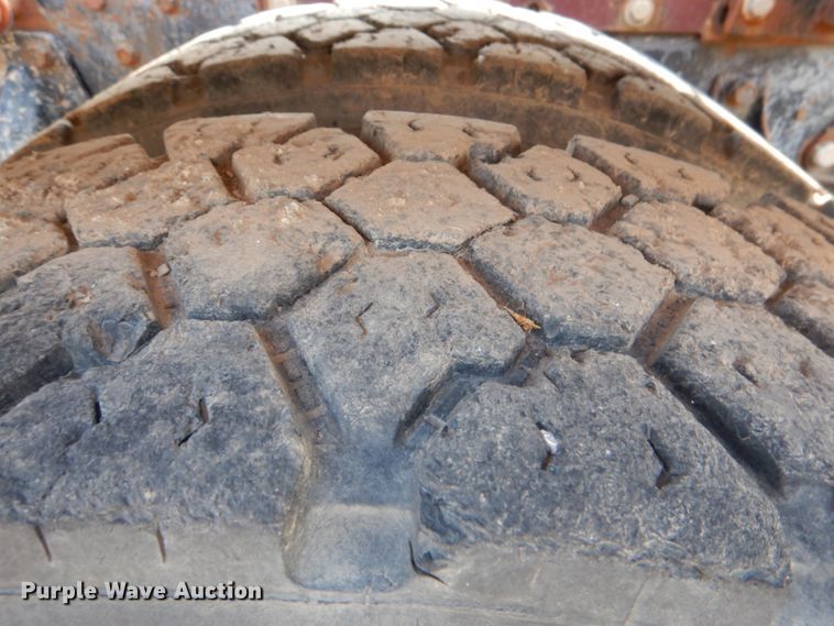 image for item DL0577 1979 Peterbilt 389-S19  semi truck