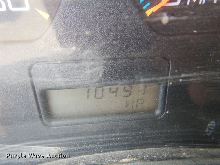 image for item DL0581 2003 International 7400  dump truck