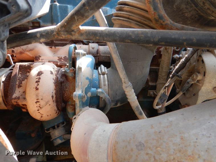 image for item DL0581 2003 International 7400  dump truck