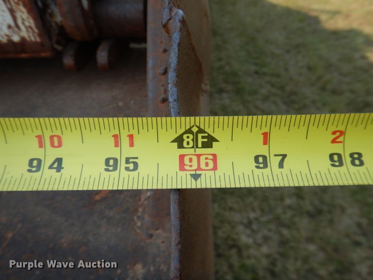 image for item DL0581 2003 International 7400  dump truck