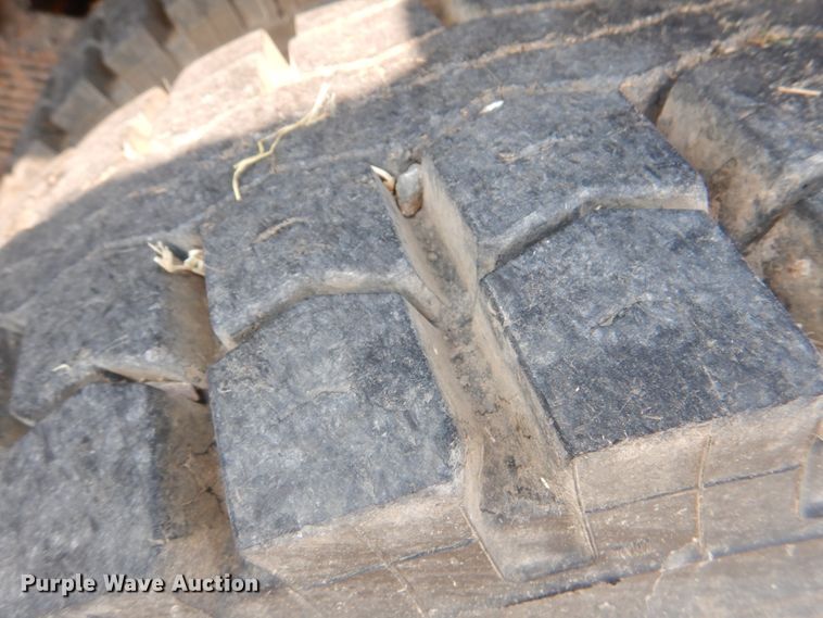 image for item DL0581 2003 International 7400  dump truck