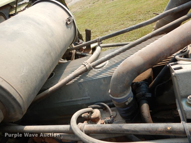 image for item DL0582 1990 Freightliner FLD120  dump truck