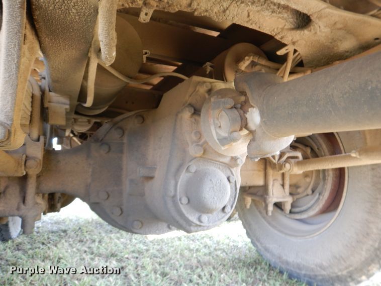 image for item DL0582 1990 Freightliner FLD120  dump truck