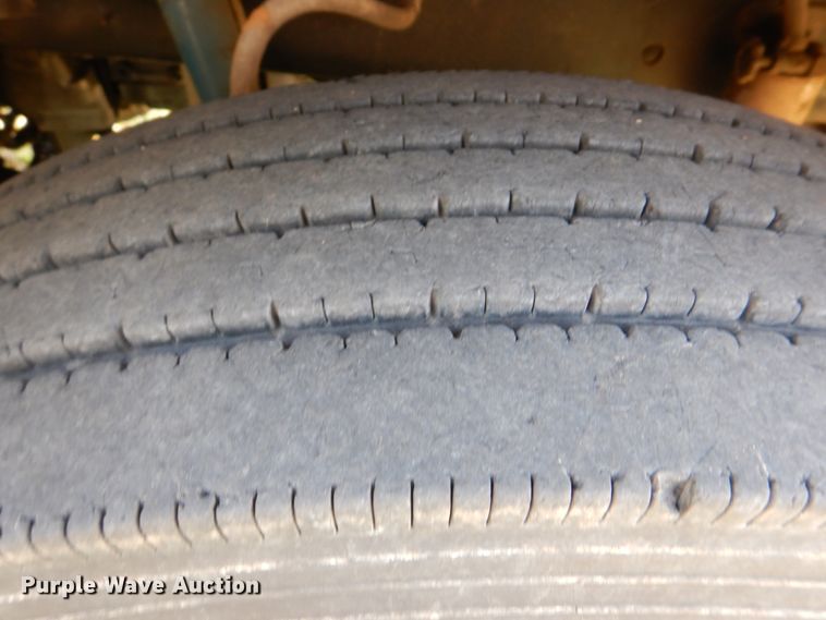 image for item DL0582 1990 Freightliner FLD120  dump truck