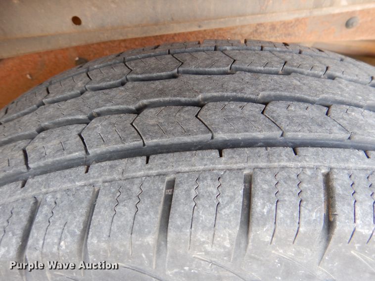 image for item DL0583 1997 Chevrolet Suburban  SUV