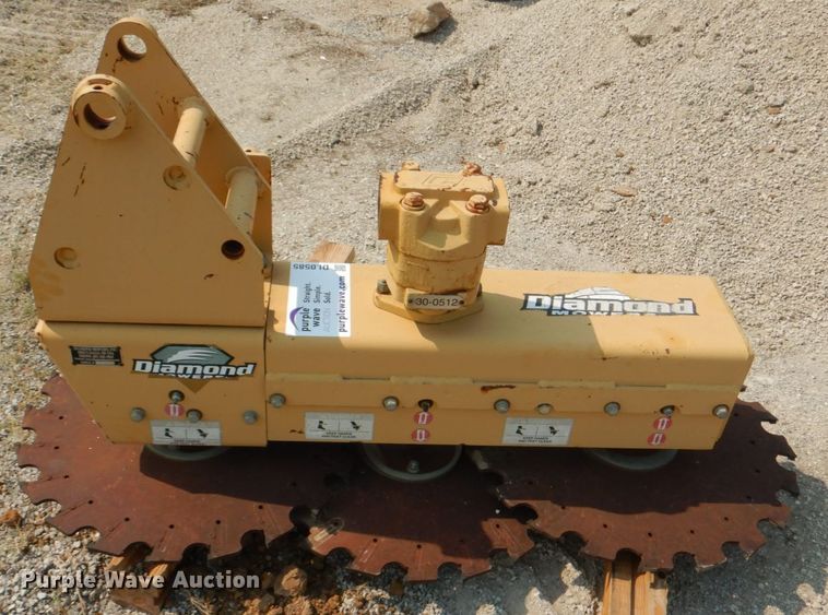 image for item DL0585 Diamond  excavator mower