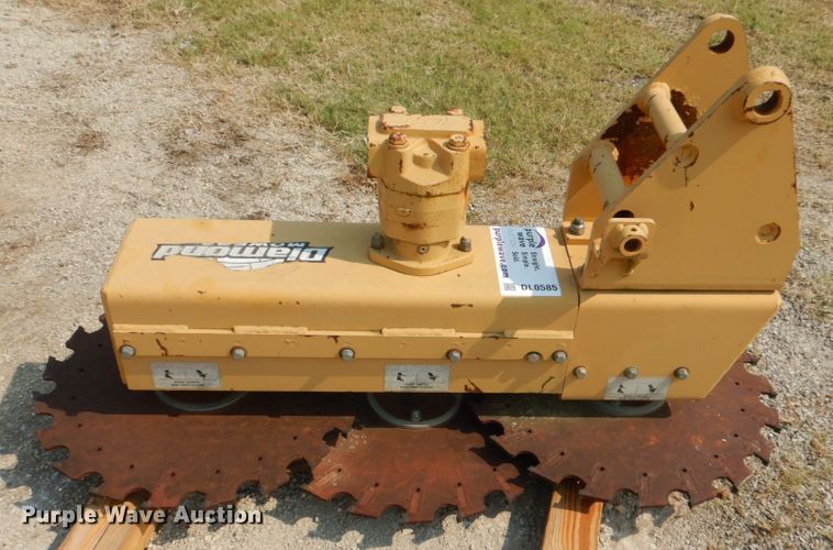 image for item DL0585 Diamond  excavator mower