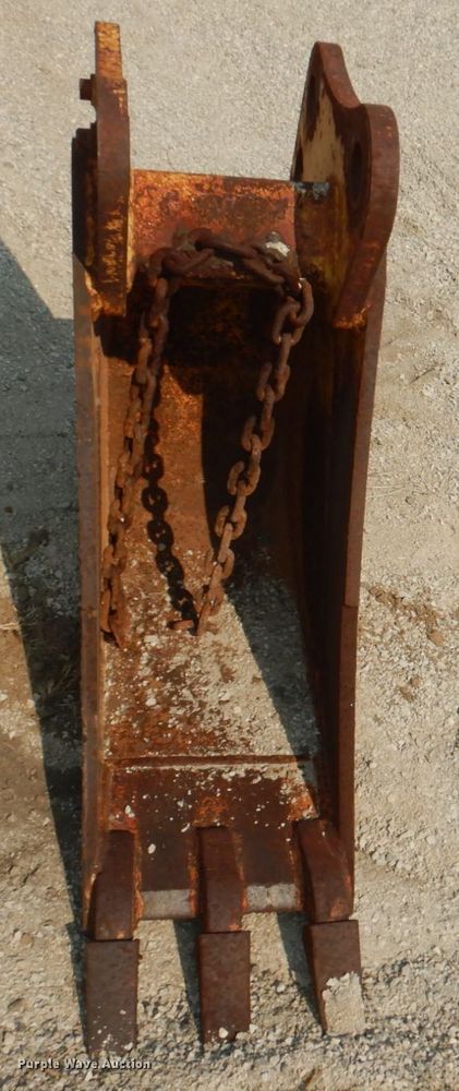 image for item DL0587 Mini excavator bucket