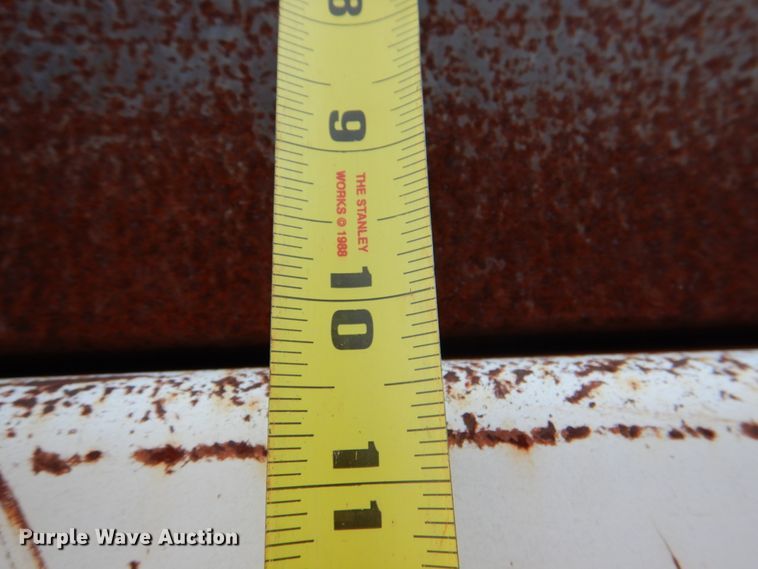 image for item DL0589 2002 International 4900  dump truck