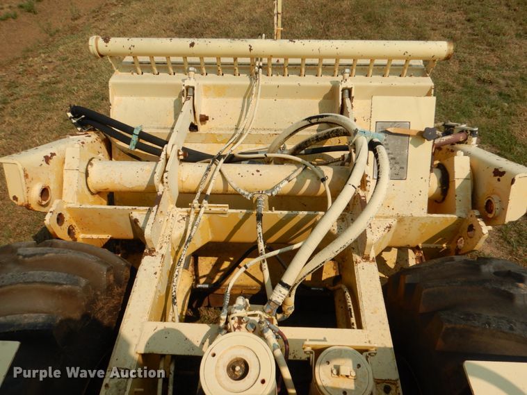 image for item DL0590 Bomag MPH100R  recycler