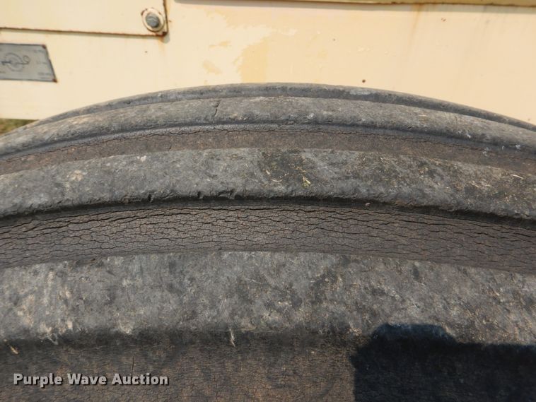 image for item DL0590 Bomag MPH100R  recycler