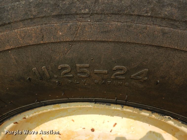 image for item DL0590 Bomag MPH100R  recycler