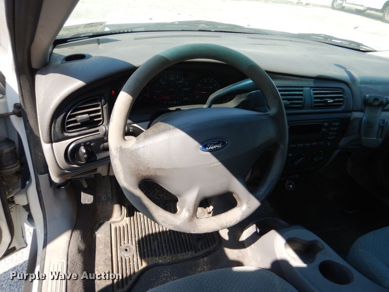 image for item DL3077 2001 Ford Taurus LX