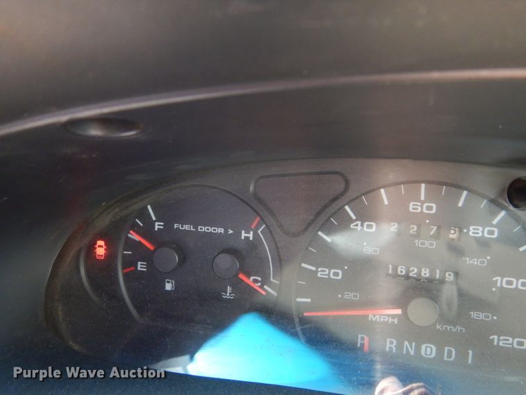 image for item DL3077 2001 Ford Taurus LX