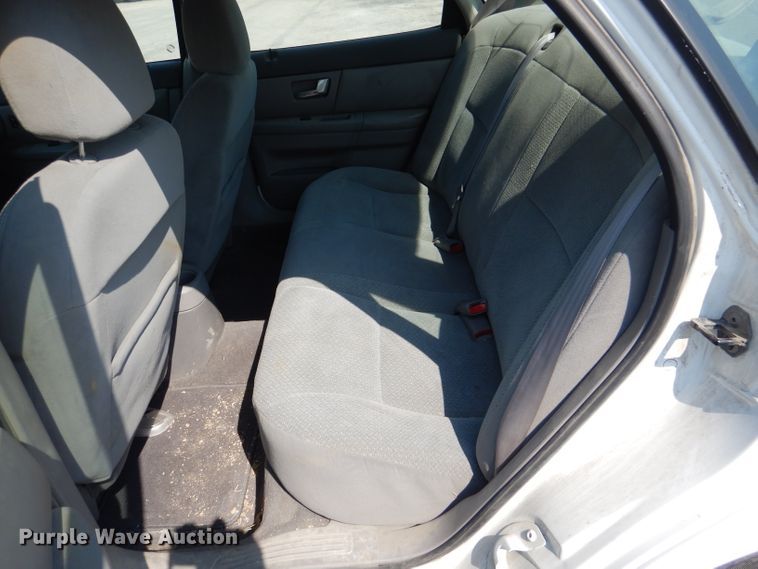 image for item DL3077 2001 Ford Taurus LX