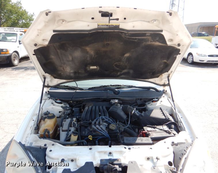 image for item DL3077 2001 Ford Taurus LX