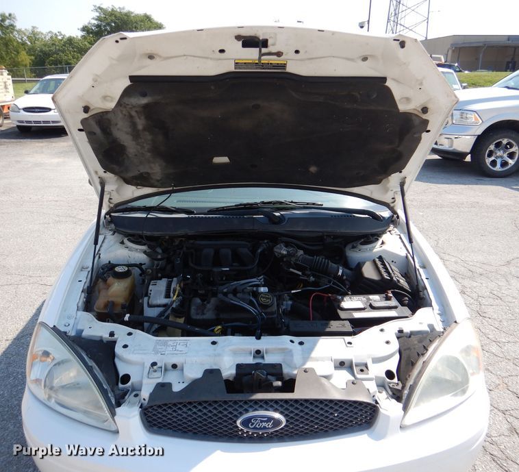 image for item DL3079 2004 Ford Taurus SE