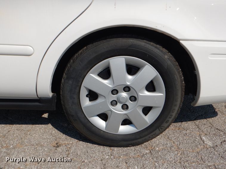 image for item DL3079 2004 Ford Taurus SE