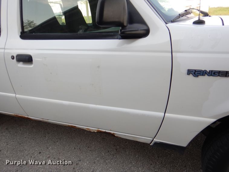 image for item DL3083 2003 Ford Ranger  SuperCab pickup truck