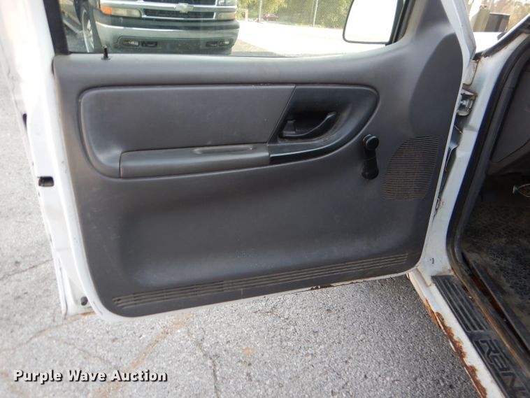 image for item DL3083 2003 Ford Ranger  SuperCab pickup truck