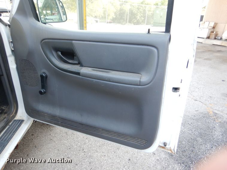 image for item DL3083 2003 Ford Ranger  SuperCab pickup truck