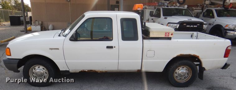 image for item DL3084 2003 Ford Ranger  SuperCab pickup truck