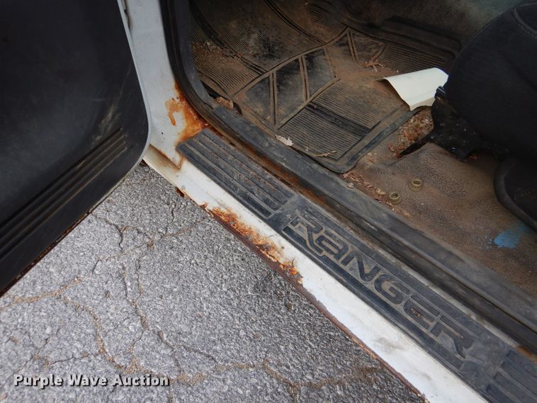 image for item DL3085 2003 Ford Ranger  SuperCab pickup truck