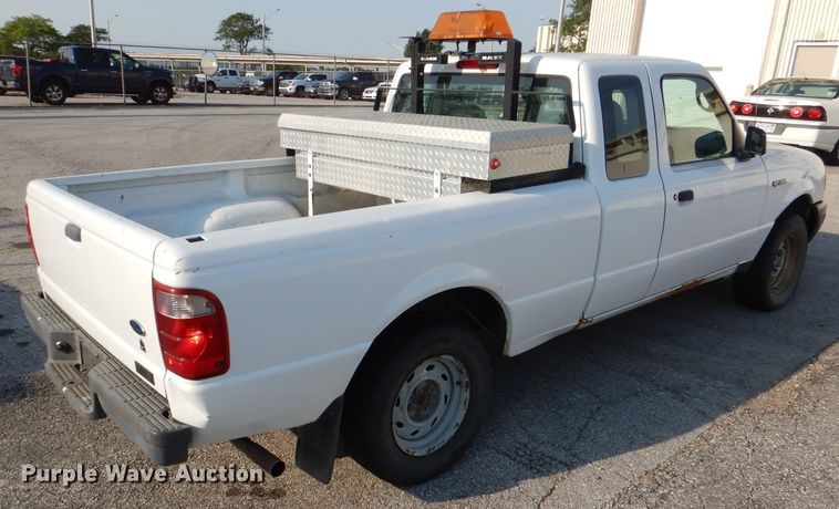 image for item DL3086 2003 Ford Ranger  SuperCab pickup truck