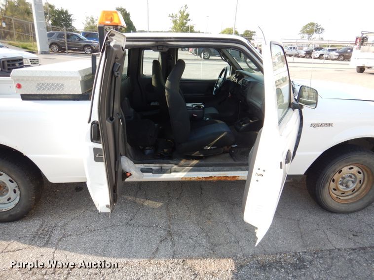 image for item DL3086 2003 Ford Ranger  SuperCab pickup truck