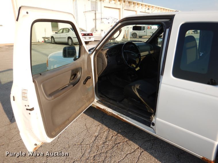 image for item DL3089 2003 Ford Ranger  SuperCab pickup truck