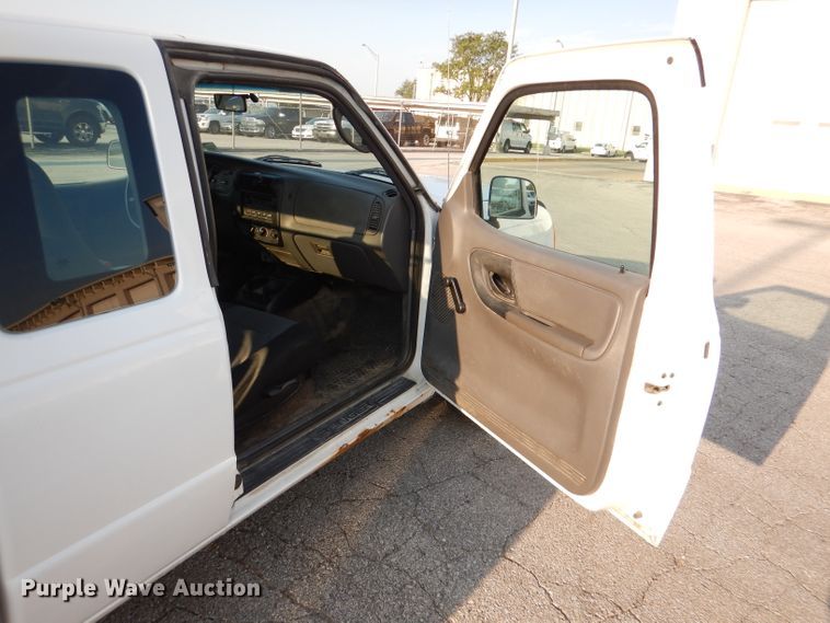 image for item DL3089 2003 Ford Ranger  SuperCab pickup truck