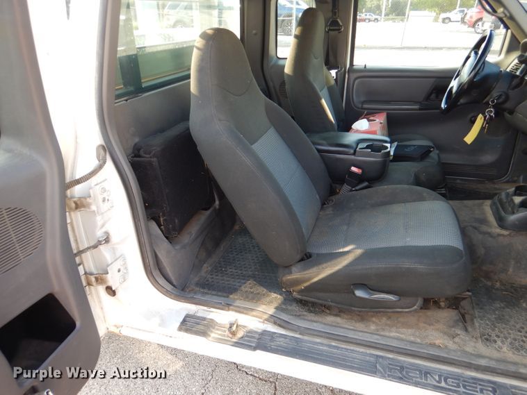 image for item DL3089 2003 Ford Ranger  SuperCab pickup truck