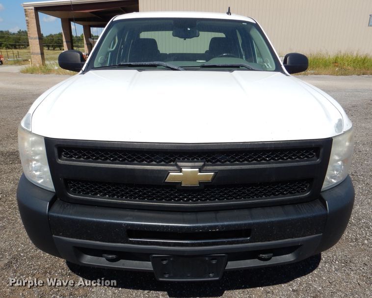 image for item DL3126 2011 Chevrolet Silverado 1500  Crew Cab pickup truck
